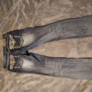 GRACE Easy Fit Jeans